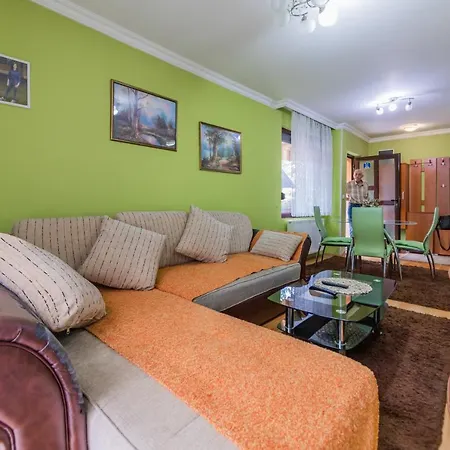 Apartment Helena Lux