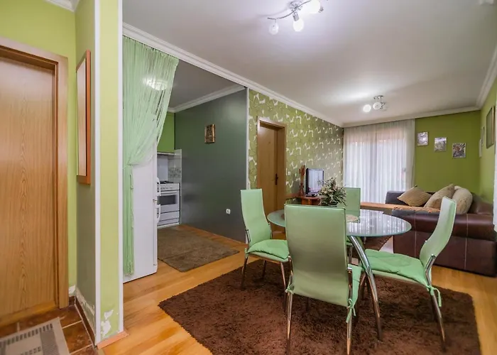 Apartament Helena Lux *